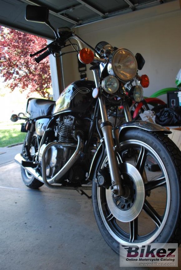 1980 Yamaha XS 400 US. Custom photo